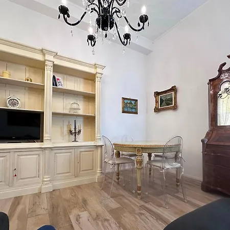 Domus Antiqua Appartement *